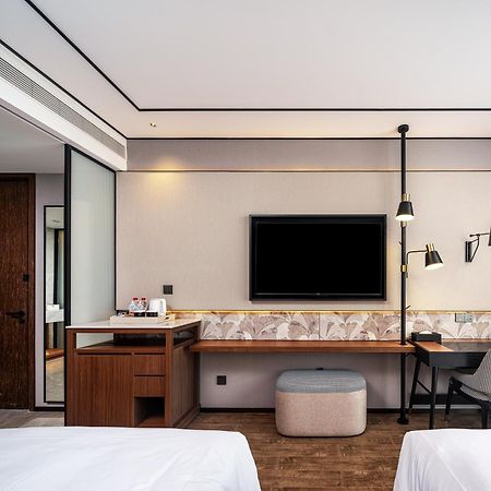 Hilton Garden Inn Beijing Guomao Buitenkant foto