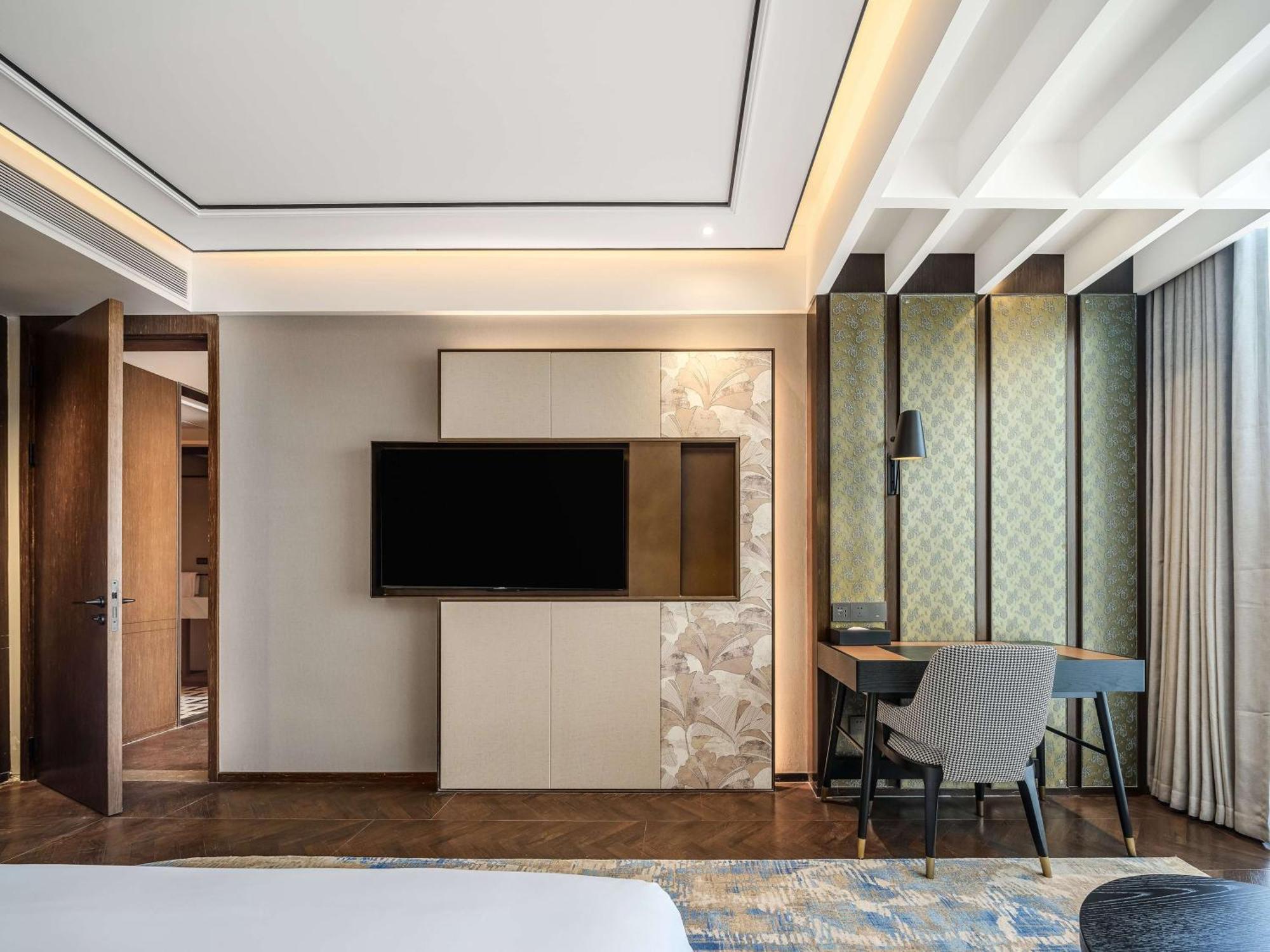 Hilton Garden Inn Beijing Guomao Buitenkant foto