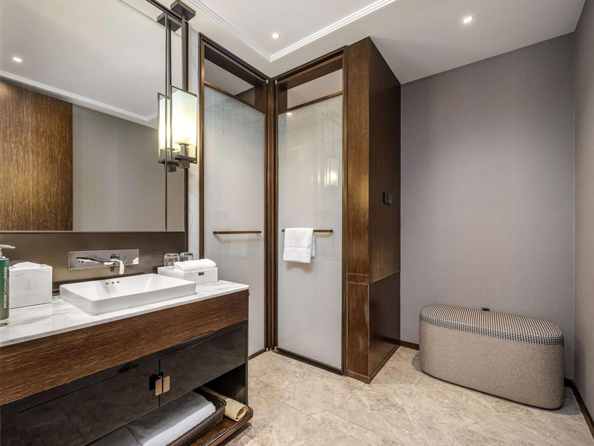 Hilton Garden Inn Beijing Guomao Buitenkant foto