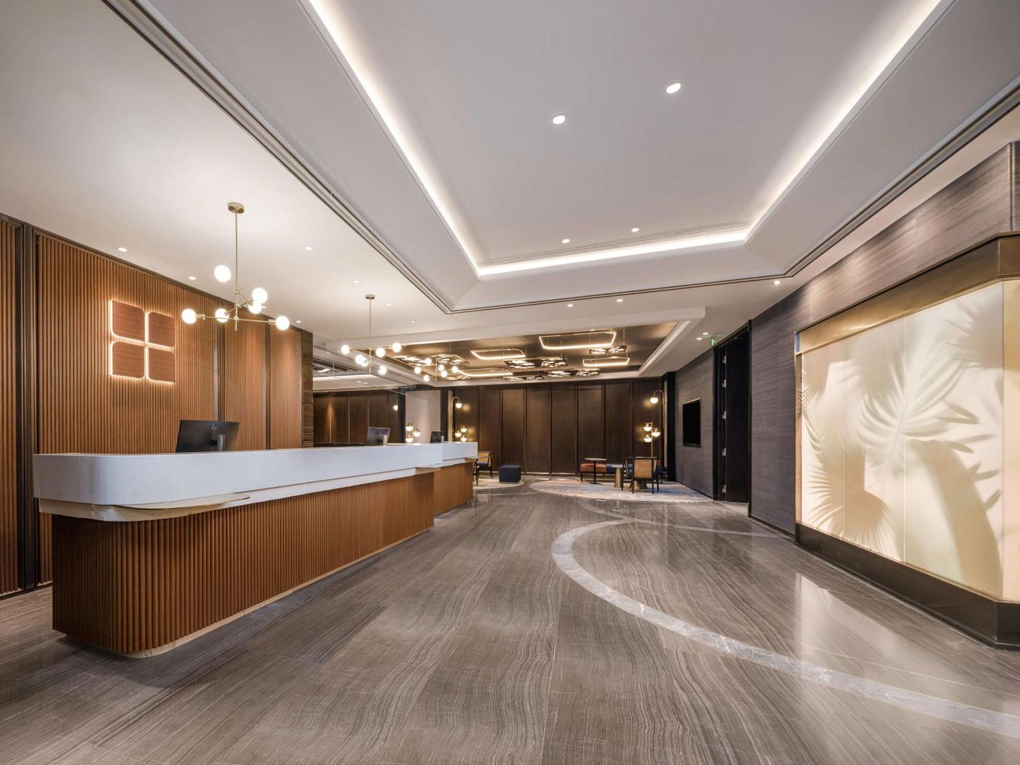 Hilton Garden Inn Beijing Guomao Buitenkant foto