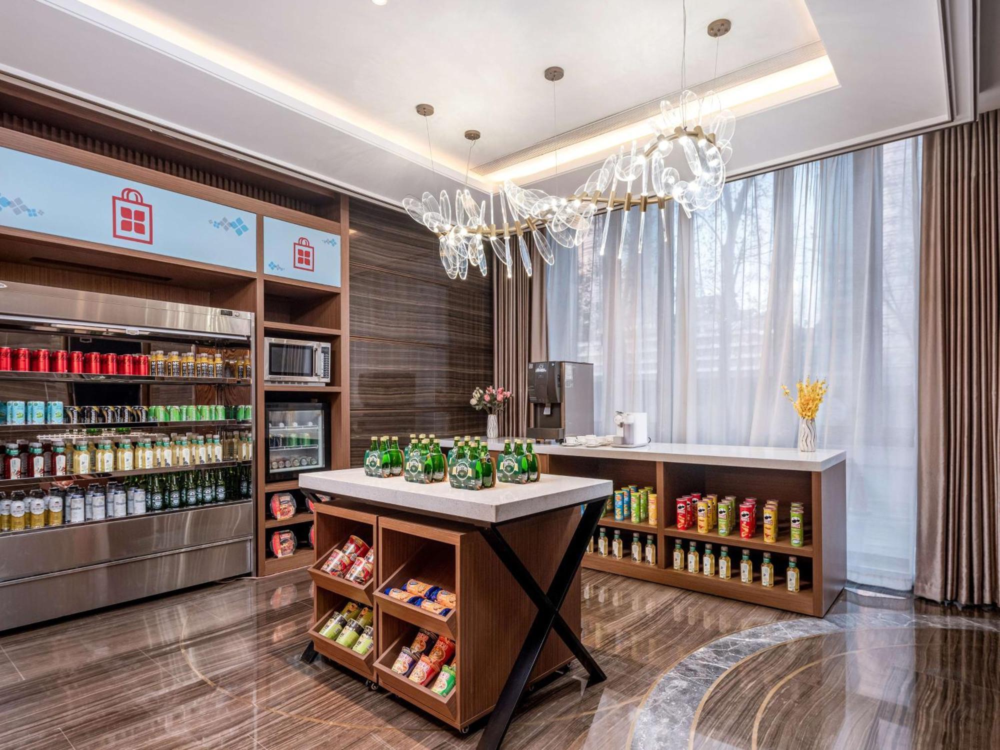 Hilton Garden Inn Beijing Guomao Buitenkant foto